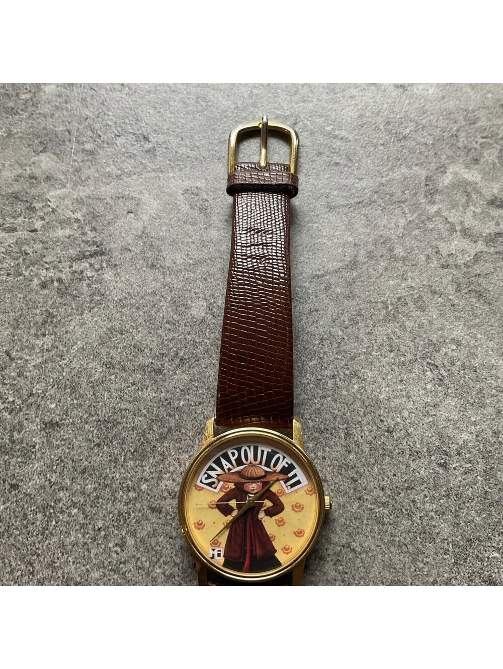 Vintage “Snap Out of It” Quartz Womens Watch 32mm Gold Tone Case Leather Band K